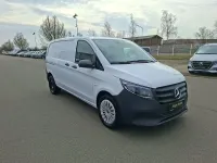 Gebraucht Mercedes Vito 163 PS (119 kW) 2024 Arktikweiß Van