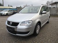 Gebraucht VW Touran Trendline 140 PS (102 kW) 2010 Silber Van / Kleinbus