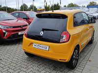 Gebraucht Renault Twingo 60 kW (82 PS) 2023 Mangogelb Kleinwagen