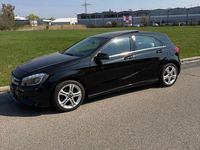 Gebraucht Mercedes A200 Urban 156 PS (114 kW) 2015 Schwarz Limousine