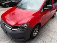 Gebraucht VW Caddy 102 PS (75 kW) 2018 Rot Van / Kleinbus
