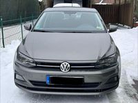 Gebraucht VW Polo Comfortline 95 PS (69 kW) 2018 Grau Kleinwagen