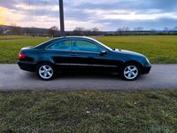 Gebraucht Mercedes CLK240 172 PS (126 kW) 2002 Blau Coupé