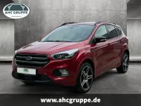 Gebraucht Ford Kuga ST-Line 150 PS (110 kW) 2019 Rot SUV