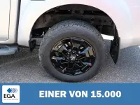 Gebraucht Nissan Navara Acenta 190 PS (139 kW) 2022 Silber metallic Pickup