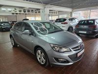 Gebraucht Opel Astra 140 PS (102 kW) 2012 Silber Limousine