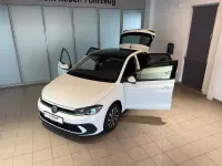 Gebraucht VW Polo Active 95 PS (69 kW) 2023 Weiß Kleinwagen