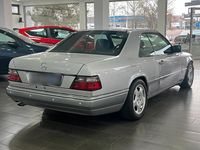Second-hand Mercedes E320 224 CP (164 kW) 1994 Argintiu Coupe
