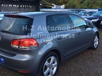 Gebraucht VW Golf VI Team 105 PS (77 kW) 2010 Grau Kleinwagen