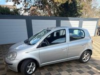 Gebraucht Toyota Yaris 50 PS (36 kW) 2002 Grau Kleinwagen