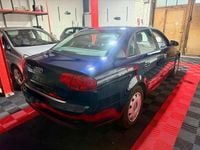 Gebraucht Audi A4 102 PS (75 kW) 2005 Blau Limousine