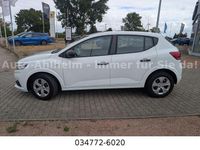 Gebraucht Dacia Sandero Essentiel 91 PS (66 kW) 2025 Weiß Kleinwagen