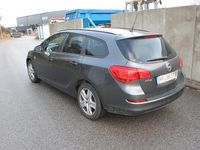 Gebraucht Opel Astra Design Edition 125 PS (91 kW) 2011 Grau Kombi
