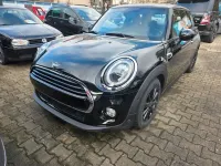 Używany Mini Cooper D 116 KM (85 kW) 2018 Czarny Hatchback