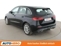 Gebraucht Mercedes B220 Progressive 190 PS (139 kW) 2019 Schwarz Van / Kleinbus