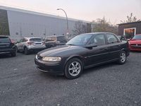 Gebraucht Opel Vectra Basis 101 PS (74 kW) 2000 Mountaingrau  met. Limousine