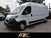 Gebraucht Peugeot Boxer 140 PS (102 kW) 2024 Kaolin weiß Van