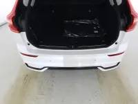 Gebraucht Volvo XC60 Plus 455 PS (334 kW) 2024 Crystal white / metallic SUV