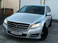 Usata Mercedes R350 265 CV (194 kW) 2012 Argento Monovolume