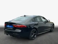 Gebraucht Jaguar XF 300 PS (220 kW) 2023 Lackierung: metallic Limousine