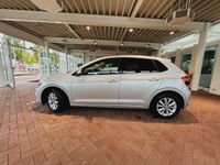 Gebraucht VW Polo Highline 116 PS (85 kW) 2020 Silber Kleinwagen