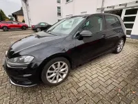 Second-hand VW Golf VII Highline 125 CP (91 kW) 2014 Negru Berlinǎ