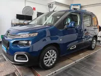 Gebraucht Citroën Berlingo Feel 110 PS (80 kW) 2019 Lackierung nachtblau/typ auss Van / Kleinbus