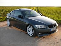 Gebraucht BMW 335 306 PS (225 kW) 2010 Grau Coupé