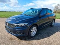 Gebraucht Fiat Tipo 95 PS (69 kW) 2018 Blau Kombi