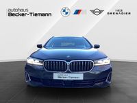 Gebraucht BMW 540 333 PS (244 kW) 2021 Sophistograu brillanteffekt Kombi