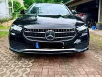 Gebraucht Mercedes E200 163 PS (119 kW) 2021 Schwarz Limousine