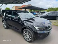 Gebraucht Volvo XC40 Plus 197 PS (144 kW) 2024 Schwarz / onyx schwarz (metallic) SUV