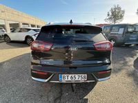 Gebraucht Kia Niro 105 PS (77 kW) 2017 Schwarz SUV