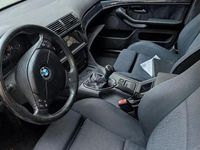Gebraucht BMW 520 Basis 150 PS (110 kW) 2000 Grau Limousine