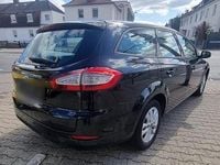 Gebraucht Ford Mondeo 140 PS (102 kW) 2013 Schwarz Kombi