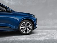 Gebraucht Audi Q6 e-tron Performance 225 kW (306 PS) 2025 Ascariblau metallic SUV