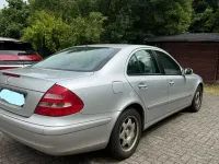 Gebraucht Mercedes E200 Classic 122 PS (89 kW) 2005 Silber Limousine