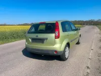 Gebraucht Ford Fiesta 60 PS (44 kW) 2006 Gelb Kleinwagen