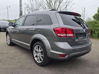 Gebraucht Fiat Freemont 170 PS (125 kW) 2012 Grau SUV