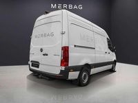 Gebraucht Mercedes Sprinter 190 PS (139 kW) 2025 Arktisweiß Van