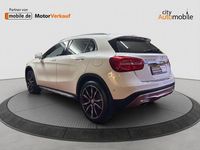 Gebraucht Mercedes GLA250 211 PS (155 kW) 2016 Weiß SUV