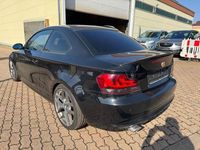 Gebraucht BMW 120 177 PS (130 kW) 2009 Schwarz Kleinwagen