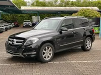 Gebraucht Mercedes GLK220 170 PS (125 kW) 2015 Obsidianschwarz (metallic) SUV