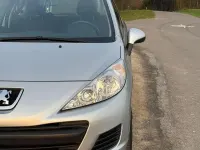 Gebraucht Peugeot 207 73 PS (53 kW) 2010 Grau Limousine