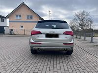 Gebraucht Audi Q5 Design 245 PS (180 kW) 2012 Silber SUV