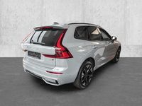 Neu Volvo XC60 Plus 250 PS (183 kW) 2025 Grau SUV