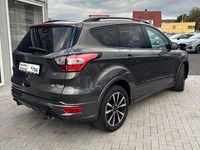 Gebraucht Ford Kuga ST-Line 230 PS (169 kW) 2019 Grau SUV