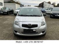 Gebraucht Toyota Yaris Luna 69 PS (50 kW) 2007 Silber Limousine