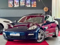 Occasion Porsche Panamera 250 ch (183 kW) 2012 Bleue Citadine