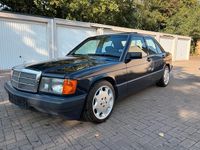 Gebraucht Mercedes 190 160 PS (117 kW) 1991 Blau Limousine
